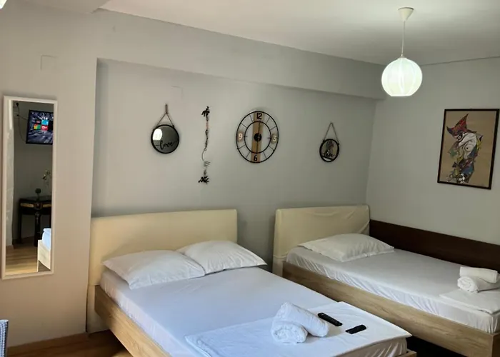 Centre Lions Gate 9 Apartament Tirana