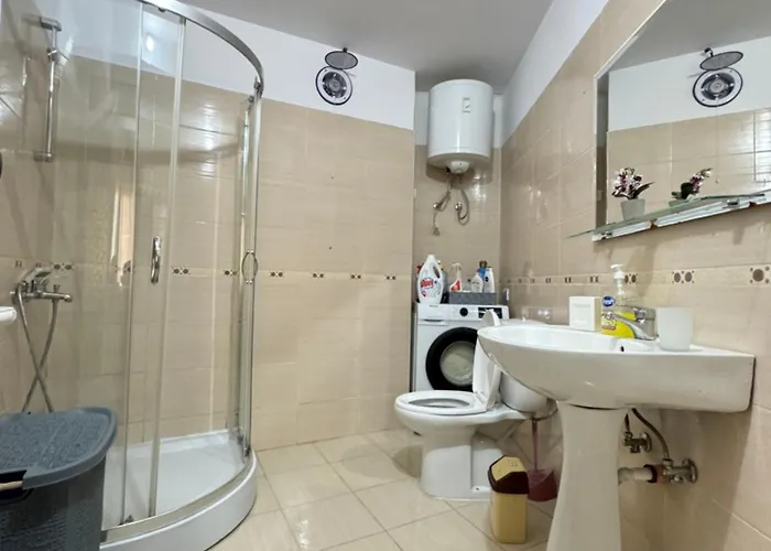 Apartament Centre Lions Gate 9