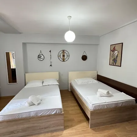 Appartement Centre Lions Gate 9 *